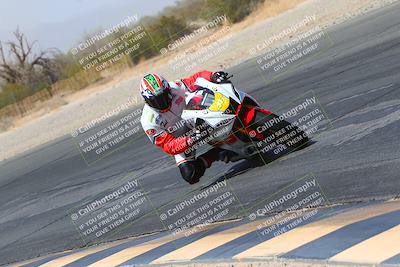 media/Mar-28-2022-Superbike Trackdays (Mon) [[b8603d0f67]]/Open Track Time/Turn 3 Inside/